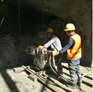 西昌镇水下抗分散灌浆料特点 水下不分散注浆料介绍